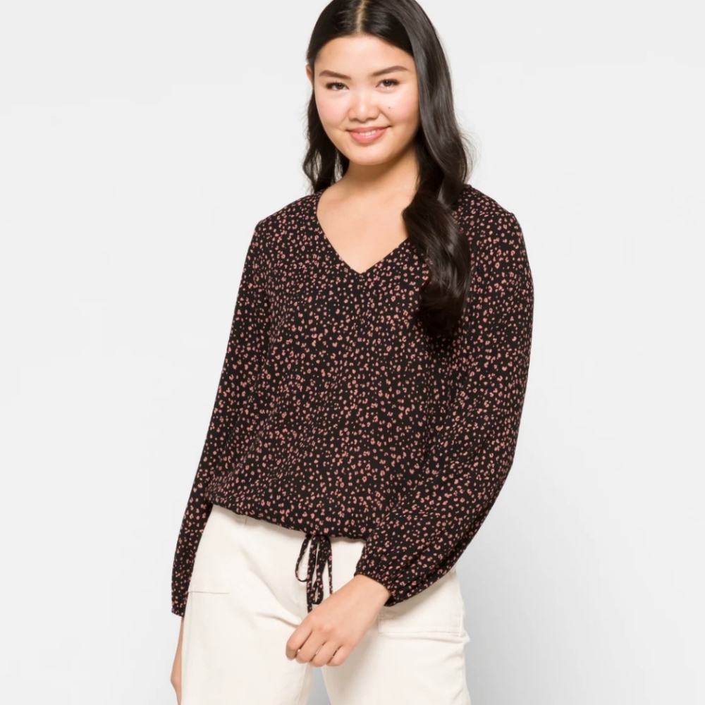 Ceana Elastic Bottom Blouse